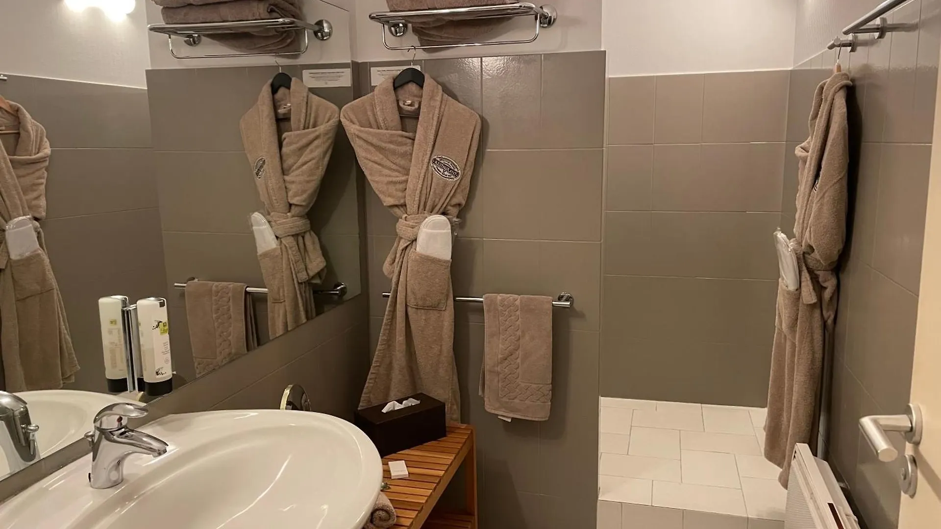 Logis Hotel De France & Restaurant Pamiers 3*,  France