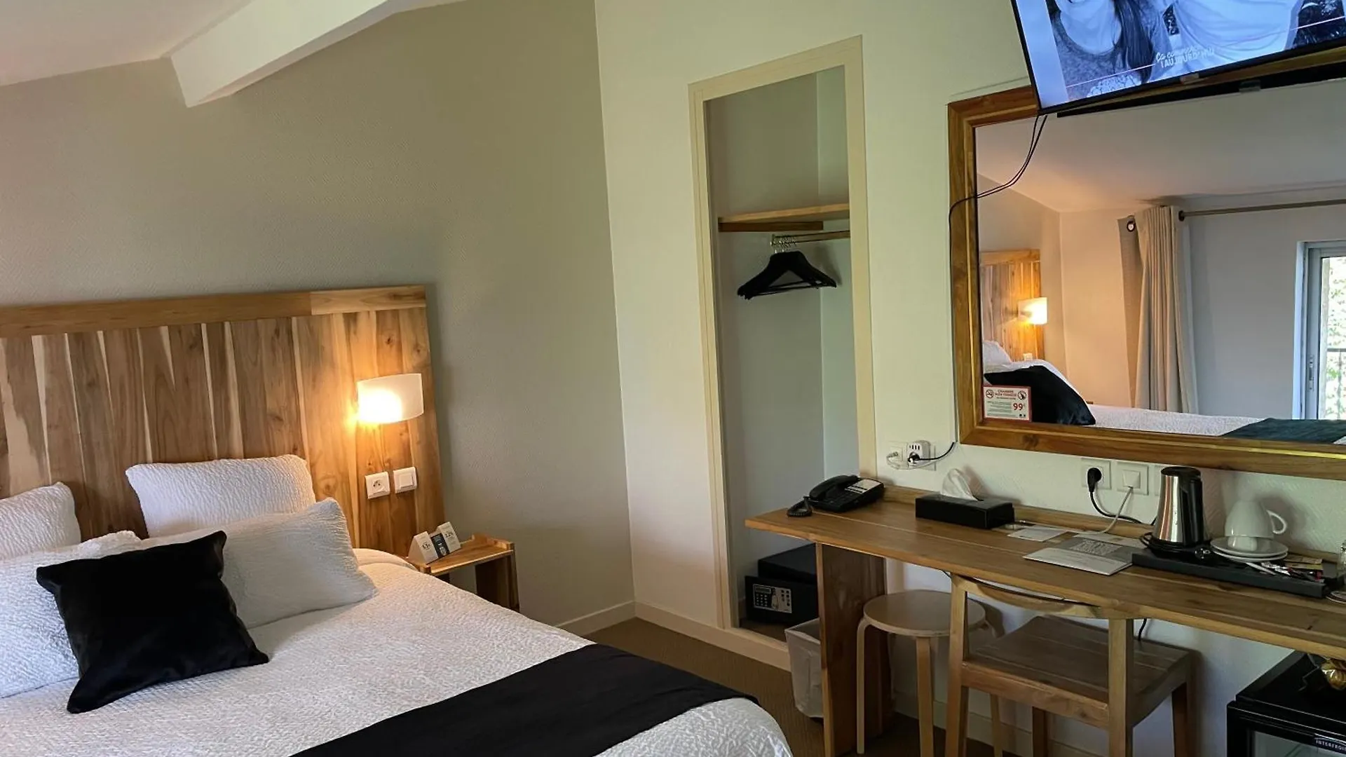 Logis Hotel De France & Restaurant Pamiers 3*,  France